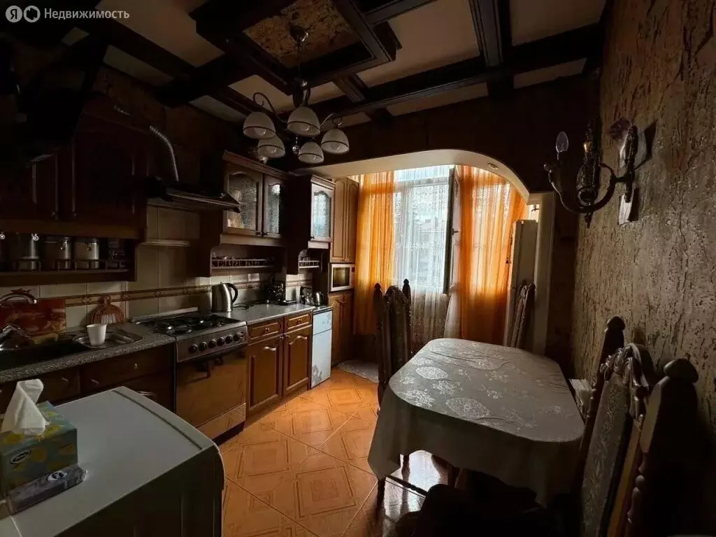 3-комнатная квартира: Кисловодск, улица Калинина, 12 (67 м) - Фото 2