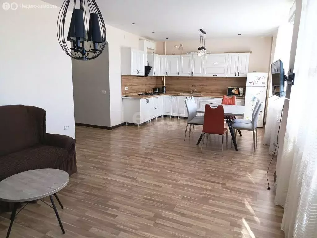 Квартира-студия: Саки, Санаторная улица, 25к1 (55.1 м) - Фото 2