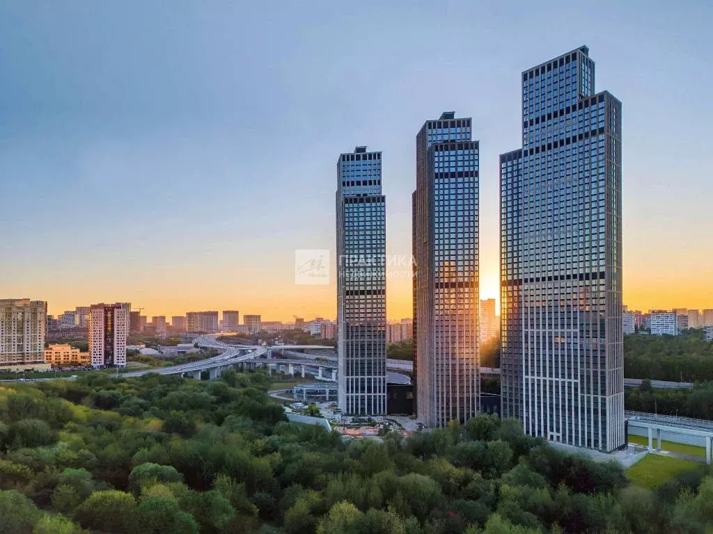 Продается 3-комнатная квартира - Фото 1