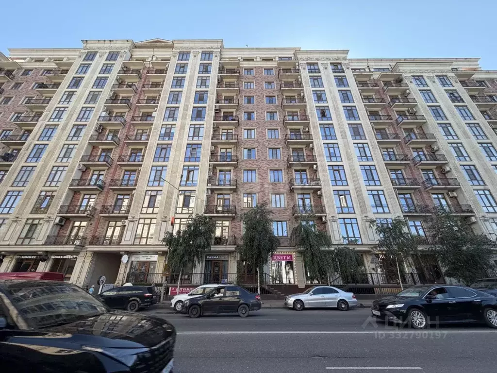 6-к кв. Дагестан, Махачкала ул. Азиза Алиева, 18 (236.5 м) - Фото 1