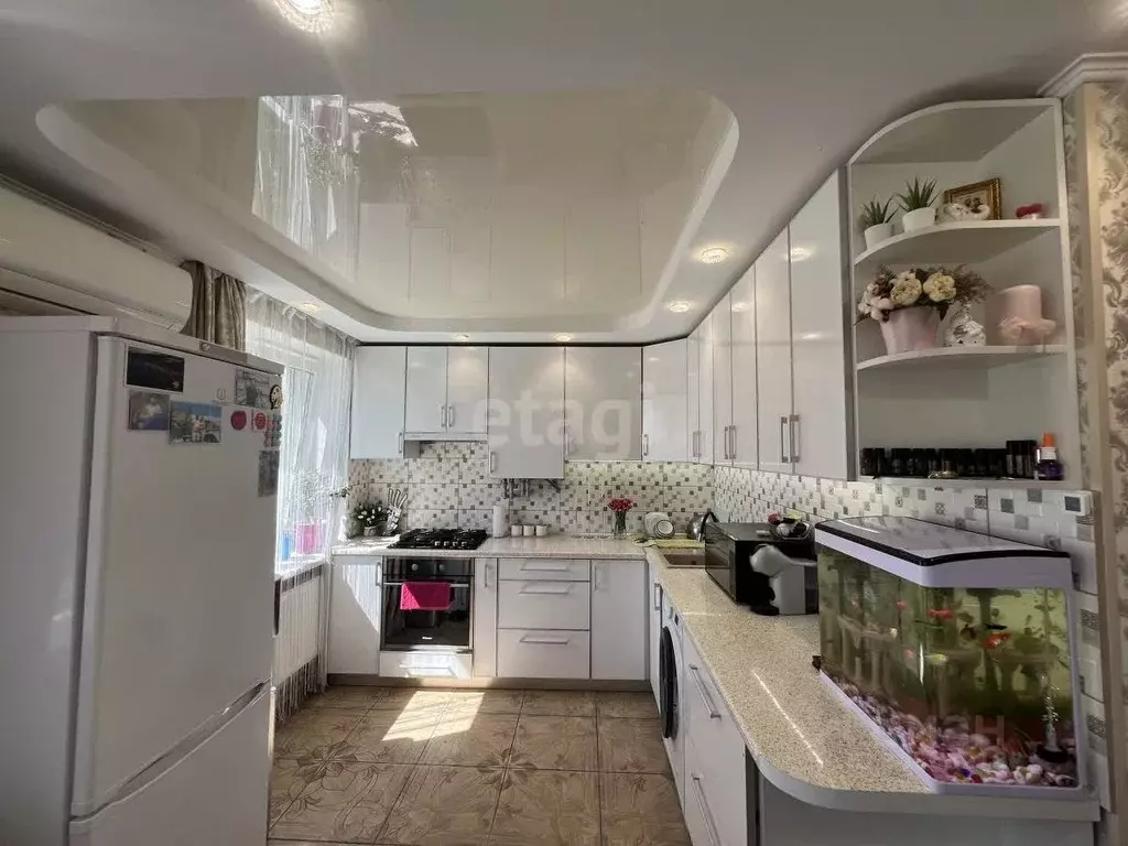 3-к кв. Крым, Саки ул. Гайнутдинова (45.0 м) - Фото 1