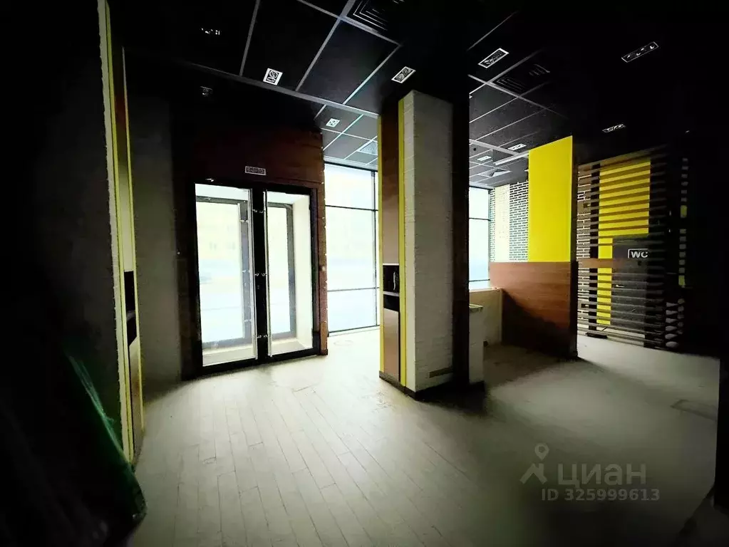 Помещение свободного назначения в Волгоградская область, Волгоград ул. ... - Фото 1