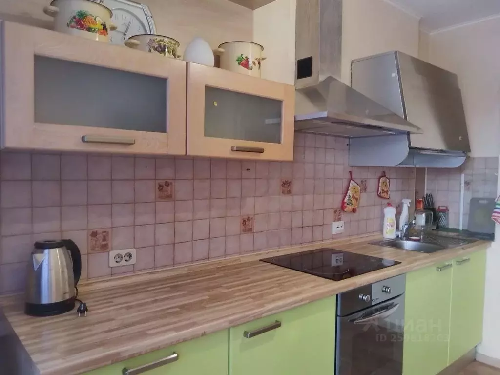 2-к кв. Кемеровская область, Новокузнецк ул. Павловского, 23 (57.0 м) - Фото 1