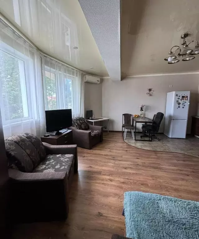 2-к кв. Краснодарский край, Сочи ул. Ленина, 146 (42.0 м) - Фото 1