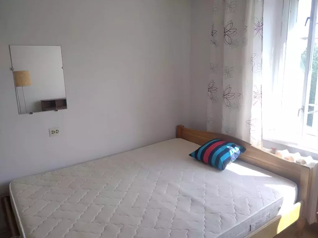 Комната Санкт-Петербург Серебристый бул., 13К1 - Фото 1