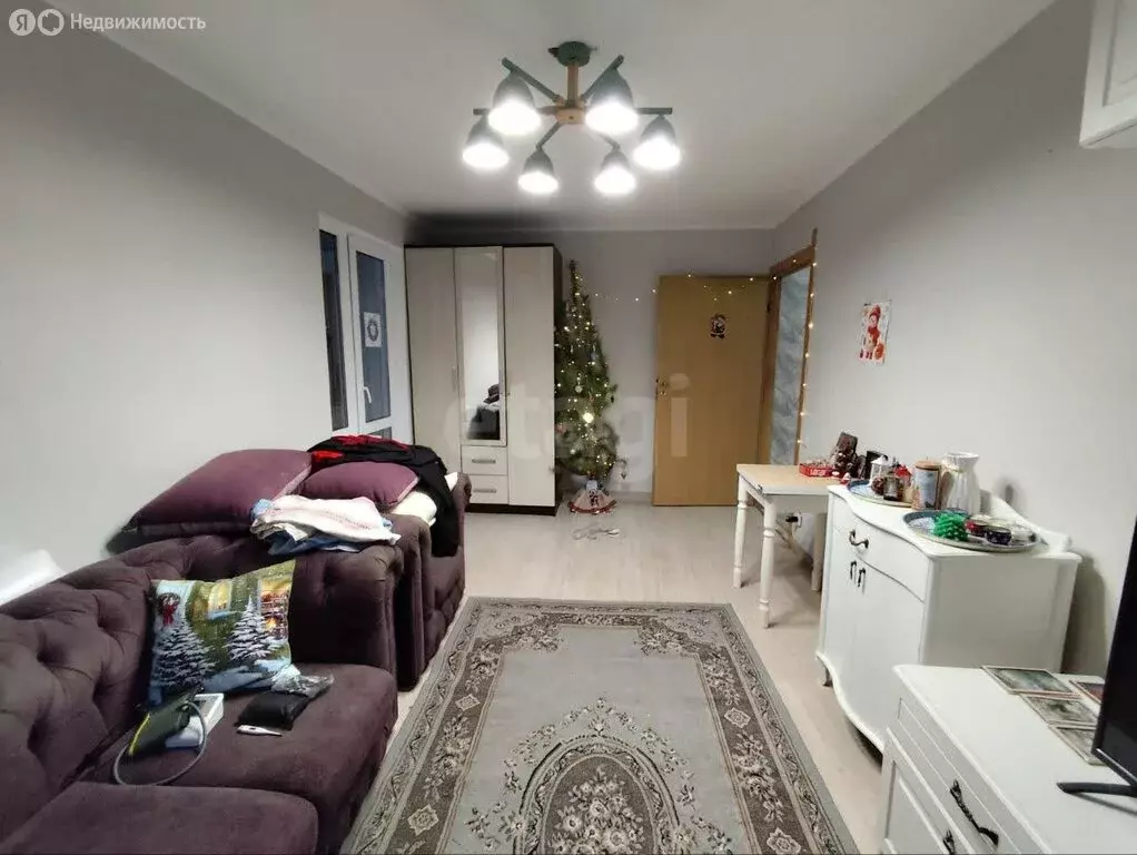 2-комнатная квартира: Алушта, улица 60 лет СССР, 7 (47.5 м) - Фото 1