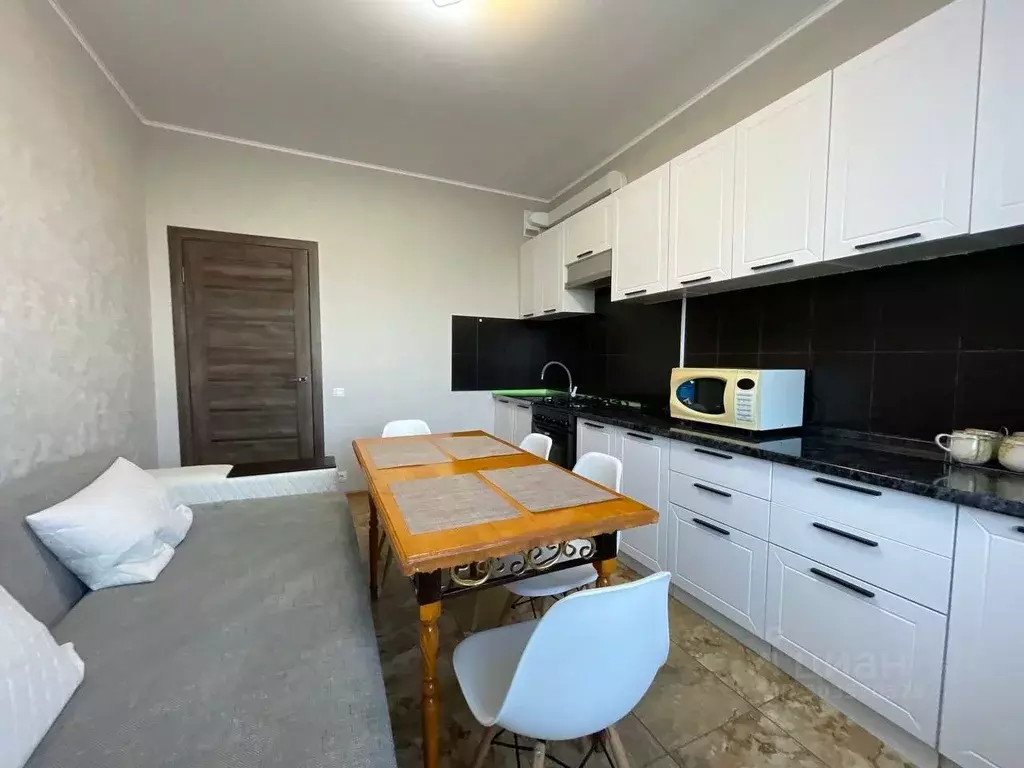 2-к кв. Крым, Симферопольский район, с. Мирное ул. Крымской Весны, 1к1 ... - Фото 2