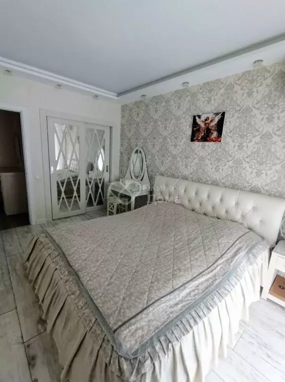 1-к кв. Волгоградская область, Волгоград ул. Расула Гамзатова, 7 (35.0 ... - Фото 1