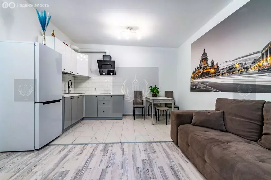 1-комнатная квартира: Санкт-Петербург, 26-я линия Васильевского ... - Фото 1