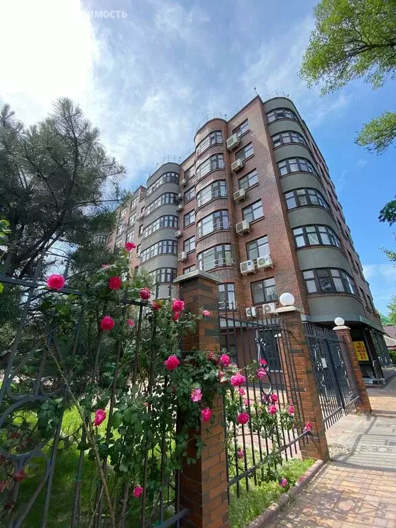 1-комнатная квартира: Ростов-на-Дону, улица Коминтерна, 82 (52 м) - Фото 1