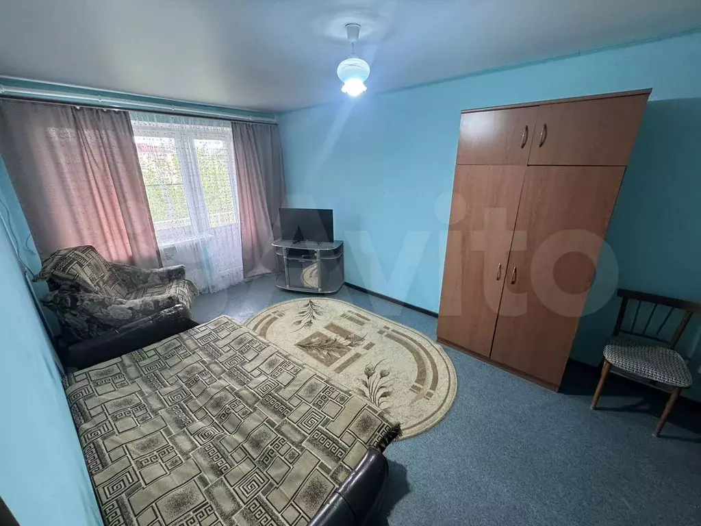 1-к. квартира, 32 м, 4/4 эт. - Фото 0