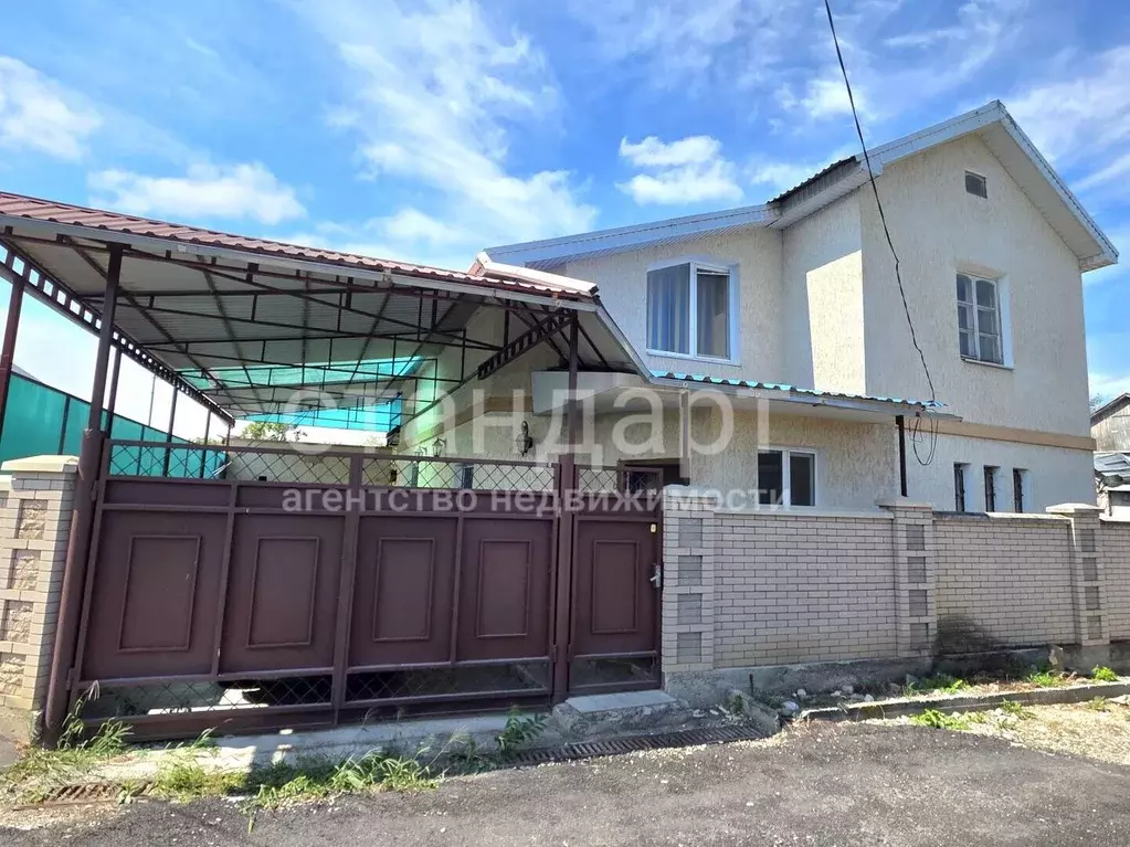 Дом в Ставропольский край, Ессентуки ул. Ермолова (159 м) - Фото 1