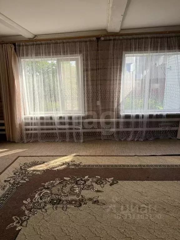 Дом в Башкортостан, Бирский район, Бурновский сельсовет, с. ... - Фото 1