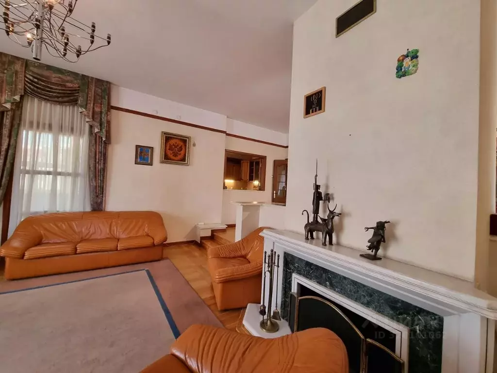 5-к кв. Башкортостан, Уфа Коммунистическая ул., 85/1 (280.0 м) - Фото 2