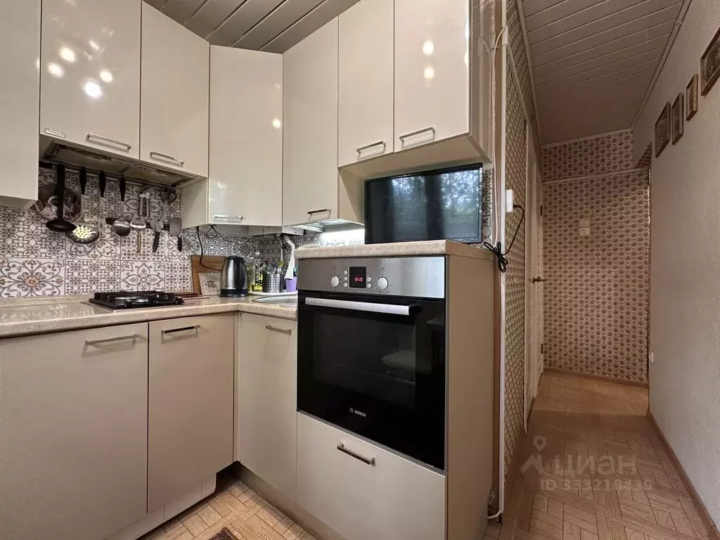 2-к кв. Санкт-Петербург, Санкт-Петербург, Петергоф Озерковая ул., 51к1 ... - Фото 2