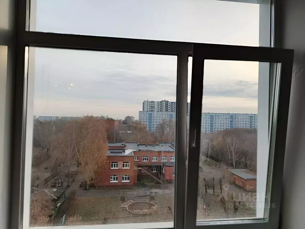 Студия Омская область, Омск ул. 36-я Северная, 5 (58.0 м) - Фото 2