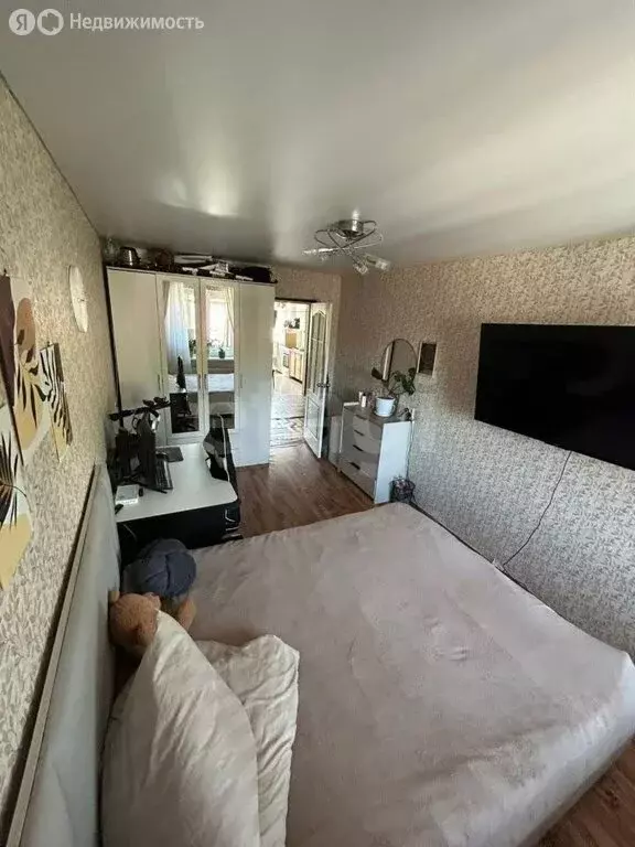 3-комнатная квартира: Горно-Алтайск, улица Григория Чорос-Гуркина, 39 ... - Фото 2