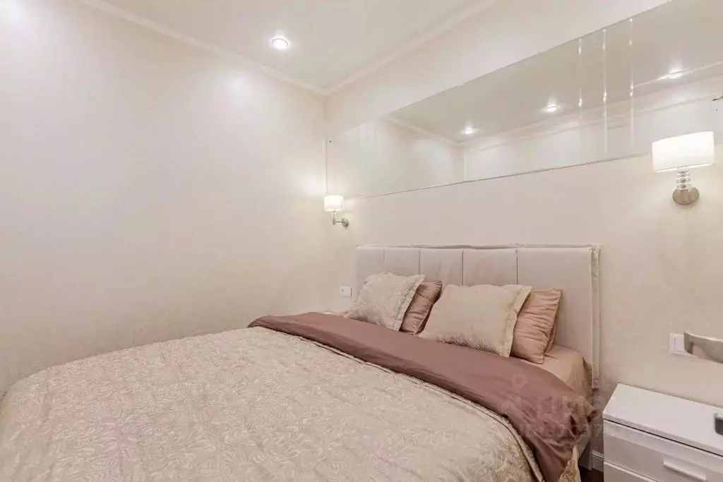 1-к кв. Татарстан, Казань Комсомольская ул., 1 (47.0 м) - Фото 2