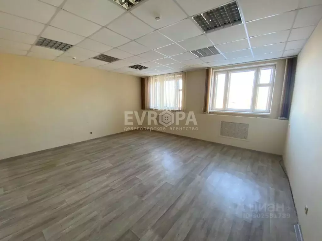 Офис в Ульяновская область, Ульяновск Профсоюзная ул., 62 (64 м) - Фото 0