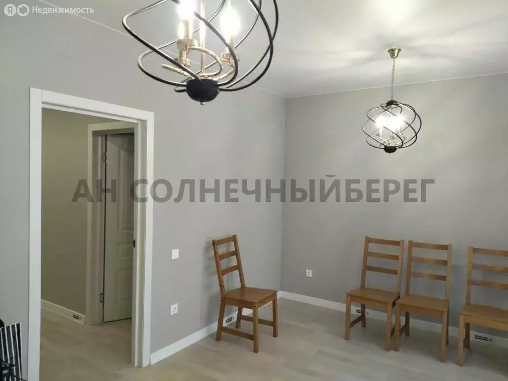 3-комнатная квартира: Туапсе, улица Портовиков, 39/4 (71.6 м) - Фото 1