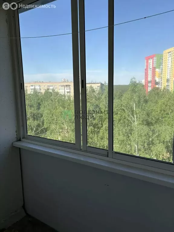 4-комнатная квартира: Ижевск, Молодёжная улица, 3 (64.2 м) - Фото 2