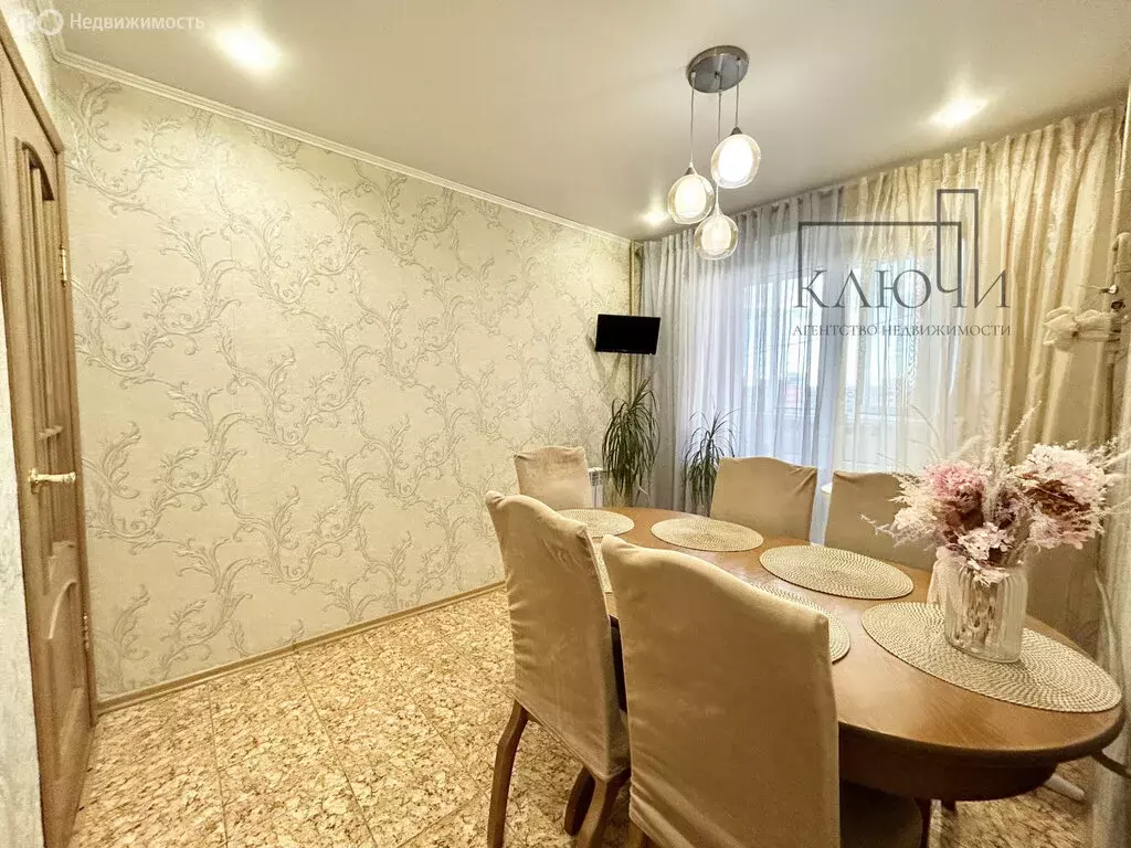 3-комнатная квартира: Магнитогорск, улица Жукова, 10 (75.5 м) - Фото 1