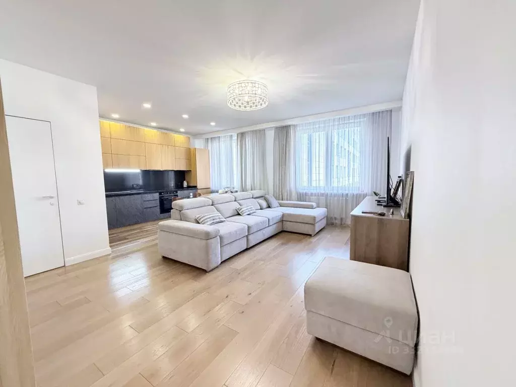 3-к кв. Санкт-Петербург ул. Парфеновская, 7к1 (75.1 м) - Фото 1