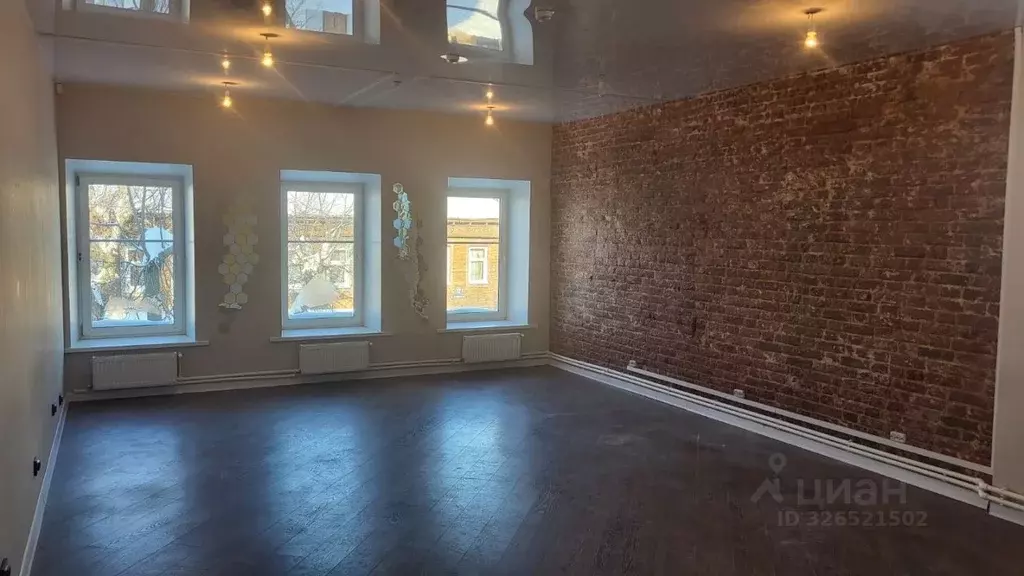 Офис в Владимирская область, Владимир 1-я Никольская ул., 9 (96 м) - Фото 1