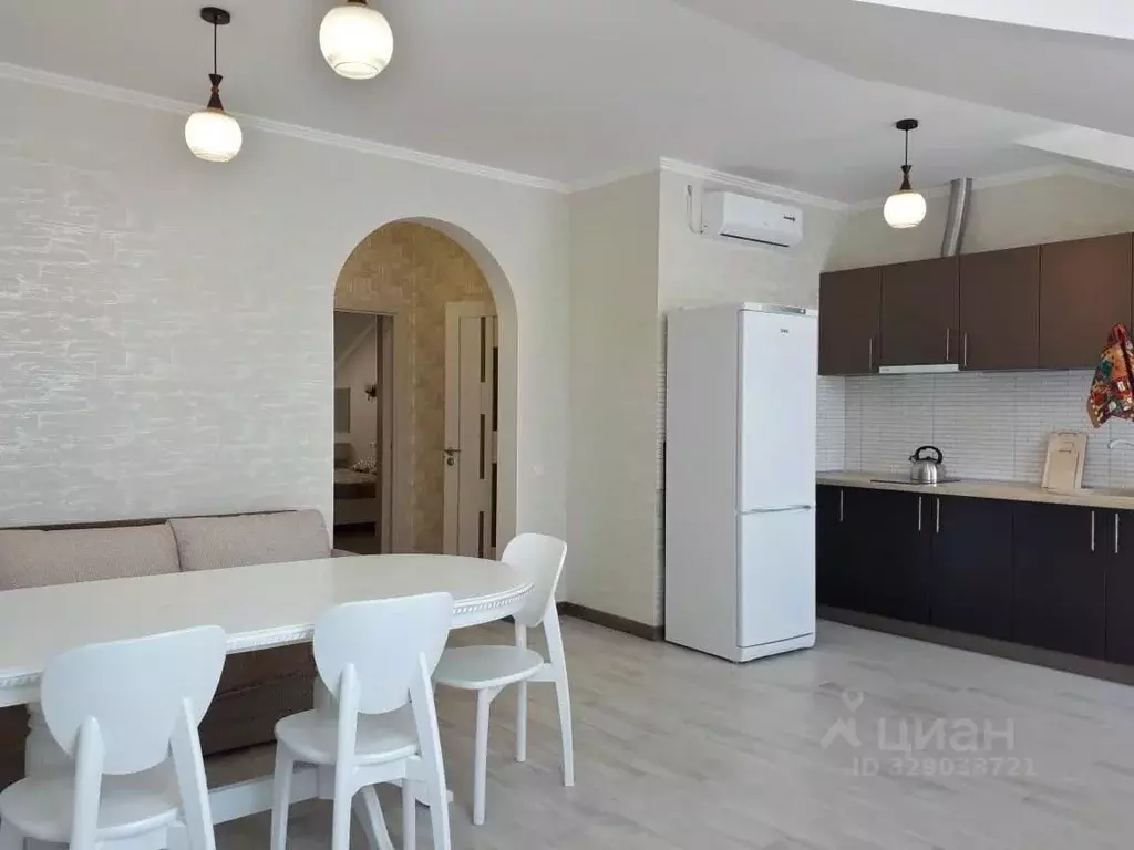 3-к кв. Крым, Симферополь ул. Батурина, 13А (80.0 м) - Фото 1