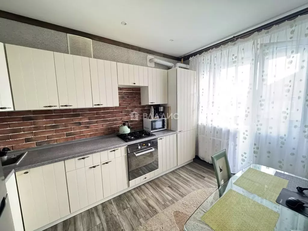 1-к кв. Владимирская область, Владимир ул. Всесвятская, 17А (34.3 м) - Фото 1