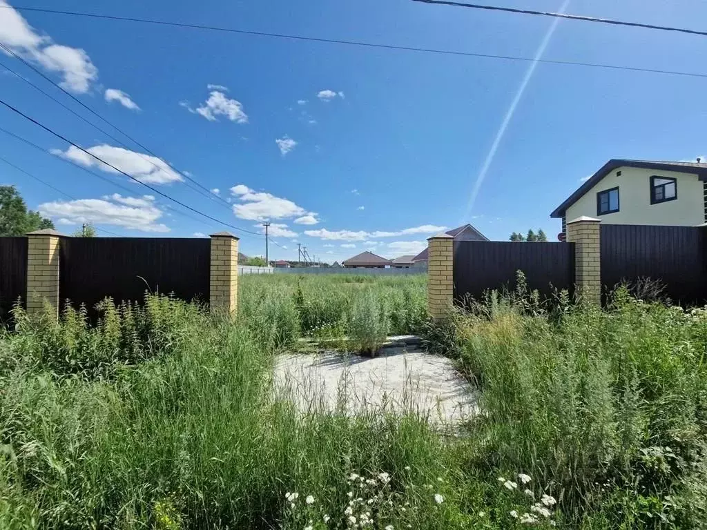 Участок в Свердловская область, Верхнее Дуброво пгт пер. Рубиновый ... - Фото 1