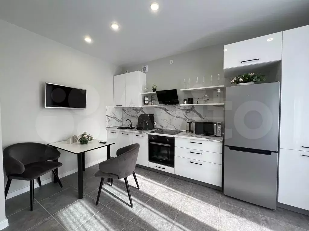 2-к. квартира, 43,4 м, 4/4 эт. - Фото 0