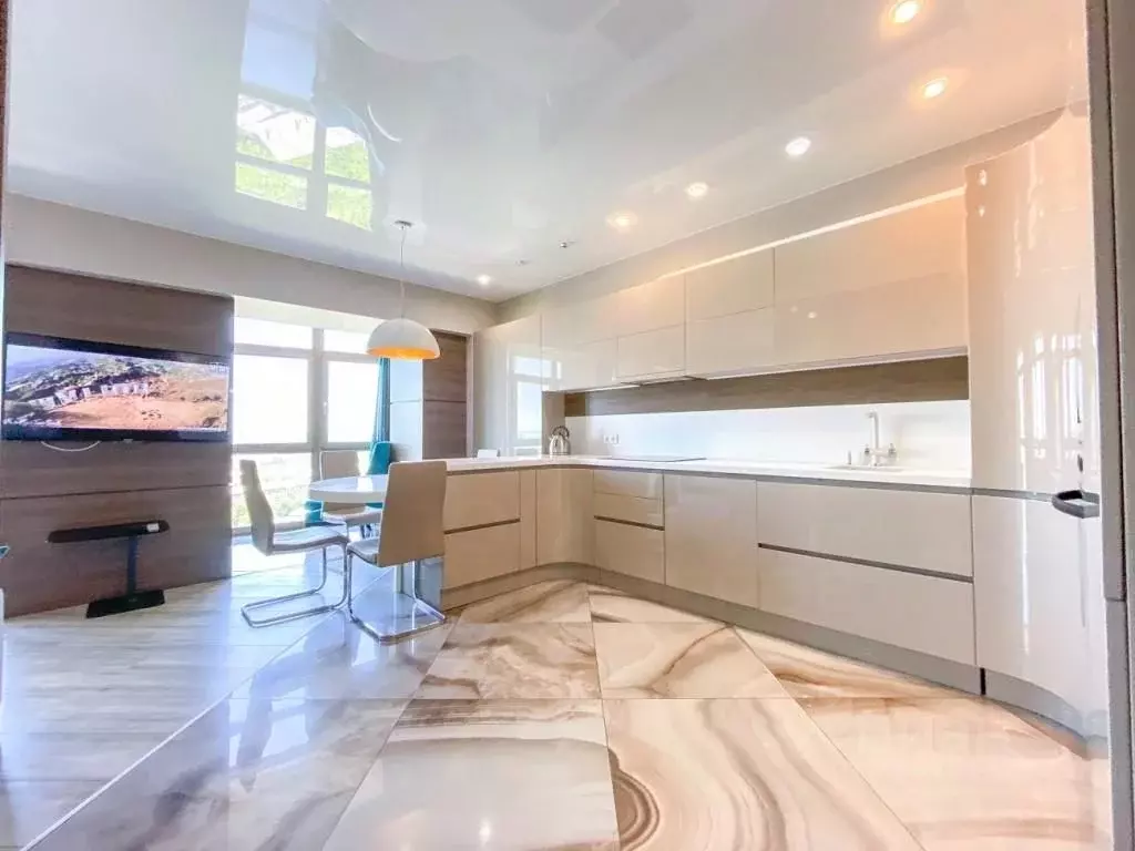 3-к кв. Иркутская область, Иркутск ул. Александра Невского, 15/3 (75.0 ... - Фото 0