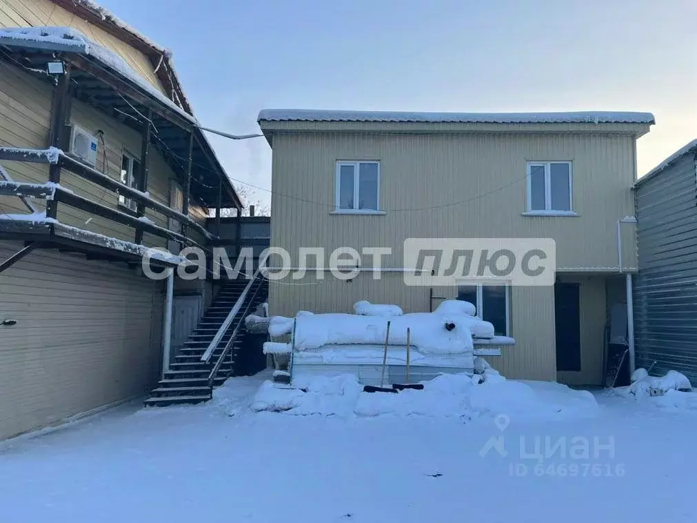 Дом в Саха (Якутия), Якутск Песчаная ул. (149 м) - Фото 0
