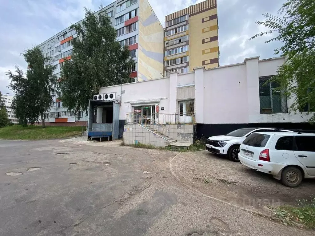 Помещение свободного назначения в Татарстан, Набережные Челны просп. ... - Фото 2