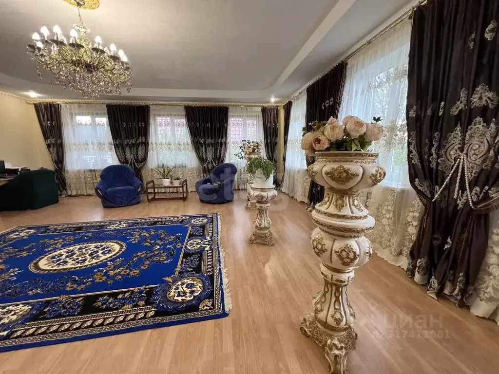 Дом в Смоленская область, Смоленск ул. 4-я Северная, 10 (215 м) - Фото 1