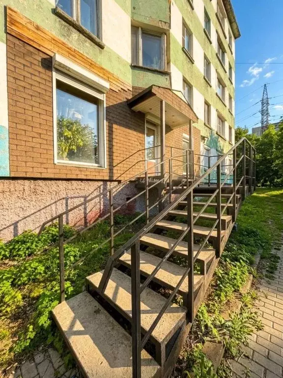 Помещение свободного назначения в Мурманская область, Мурманск ул. ... - Фото 1