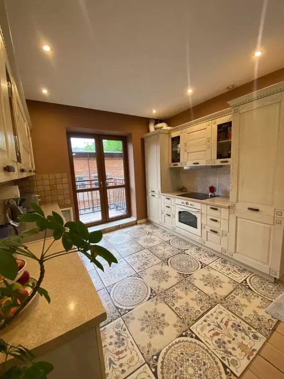 Продаётся 2-к квартира, 82.4 м - Фото 0