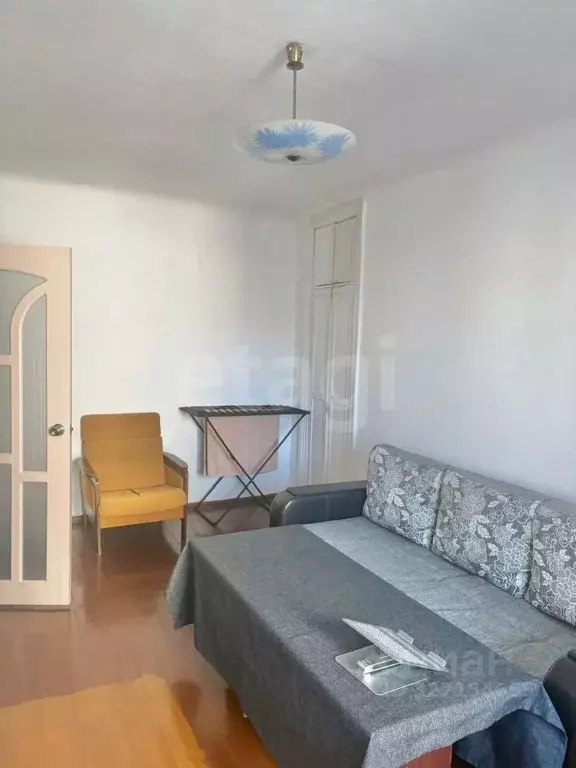 4-к кв. Татарстан, Казань Театральная ул., 13 (74.2 м) - Фото 1