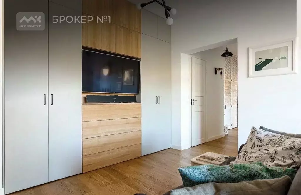 3-к кв. Санкт-Петербург Глухарская ул., 11К1 (70.0 м) - Фото 1