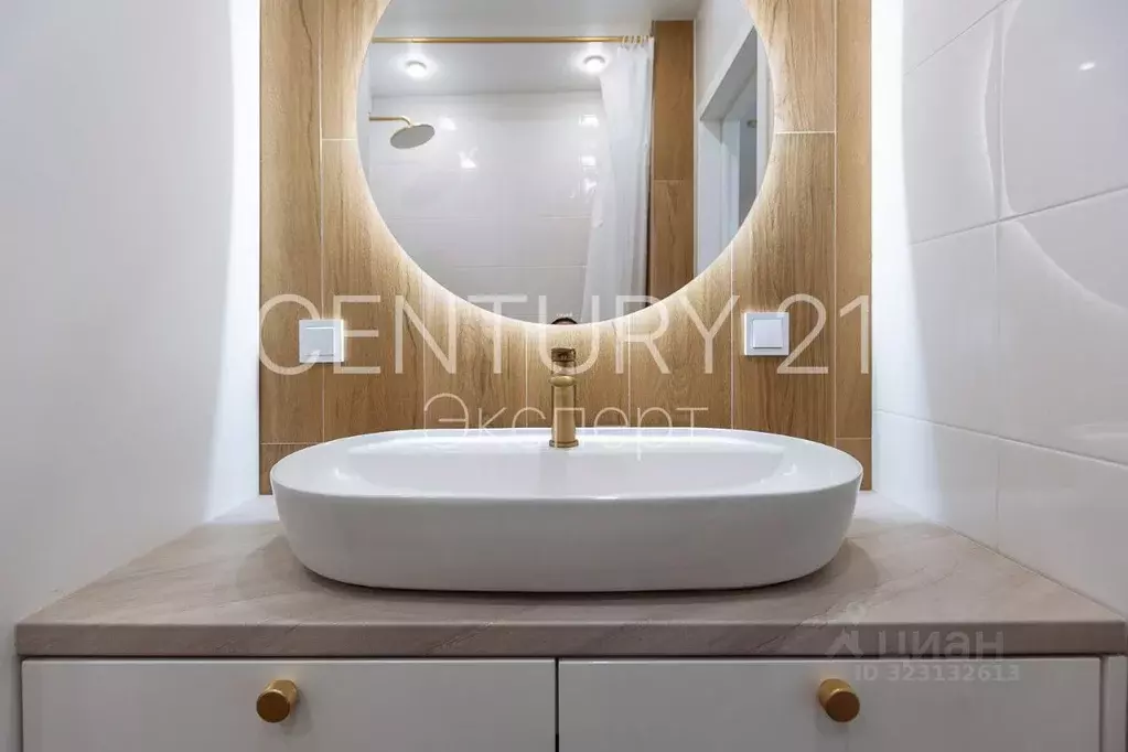 3-к кв. Калининградская область, Калининград ул. Героя России Виталия ... - Фото 1