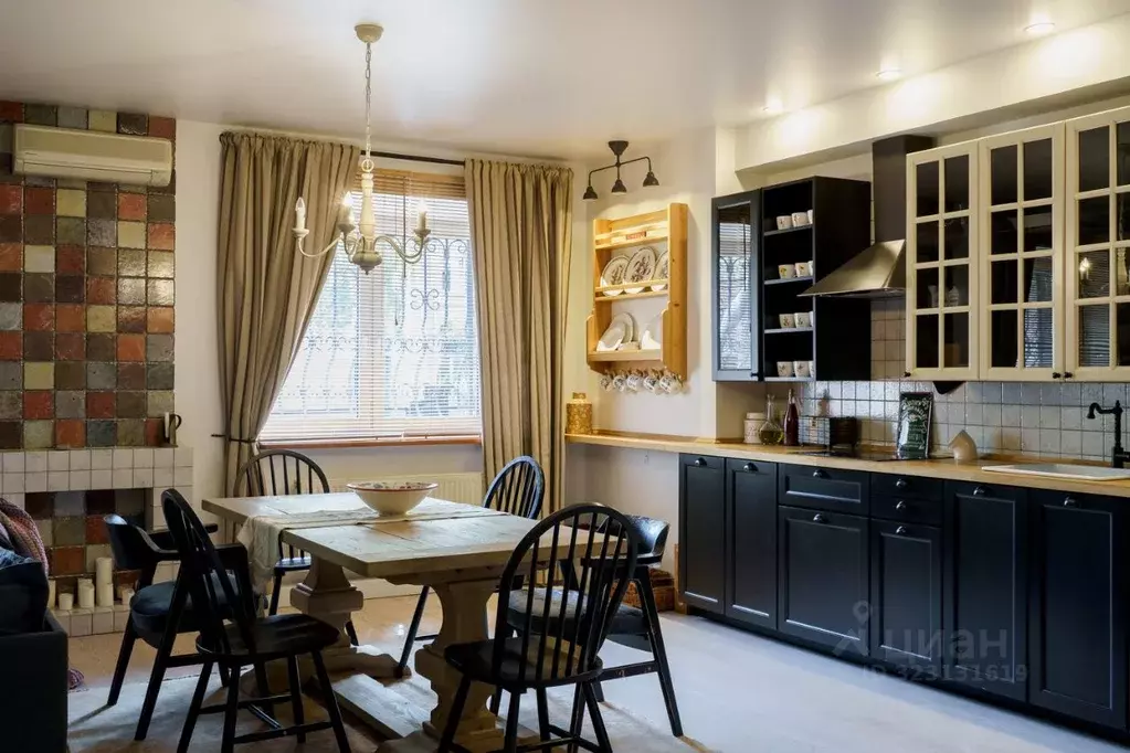 Студия Нижегородская область, Нижний Новгород ул. Минина, 15Б (55.0 м) - Фото 2