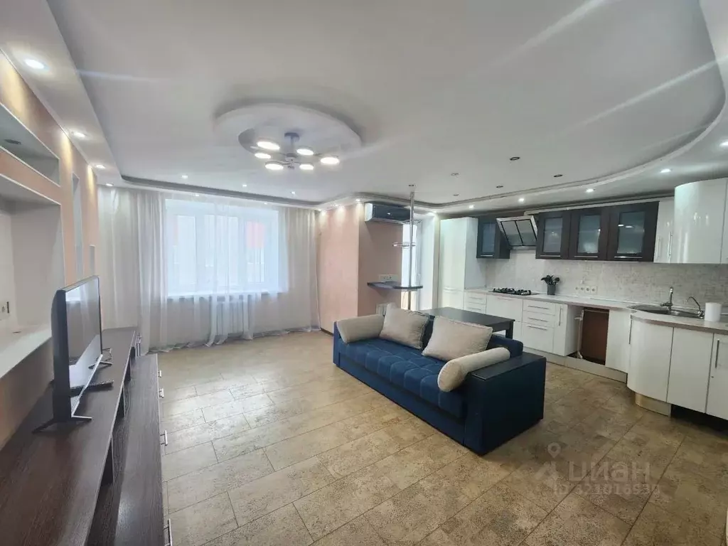 3-к кв. Саратовская область, Саратов Лунная ул., 46 (66.0 м) - Фото 1