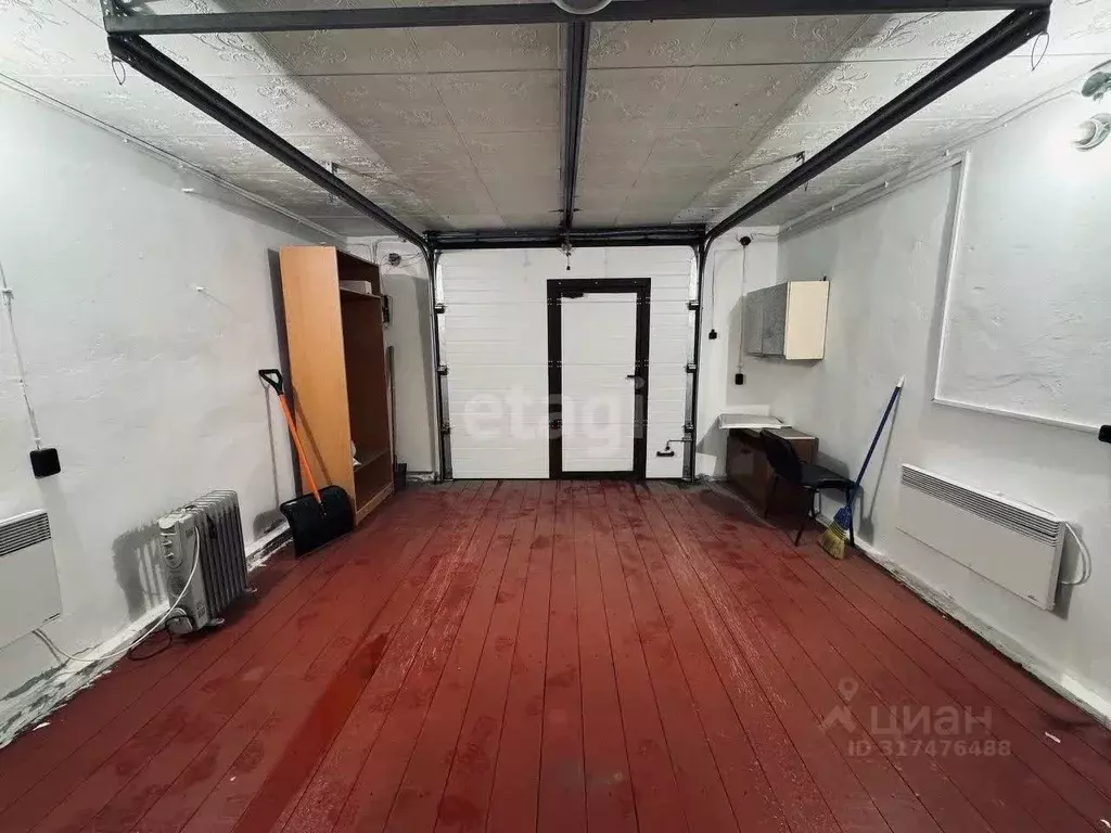 Гараж в Ямало-Ненецкий АО, Салехард ул. Зои Космодемьянской, 16 (23 м) - Фото 1