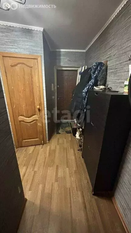 3-комнатная квартира: Строитель, улица 5 Августа, 4 (57.9 м) - Фото 2