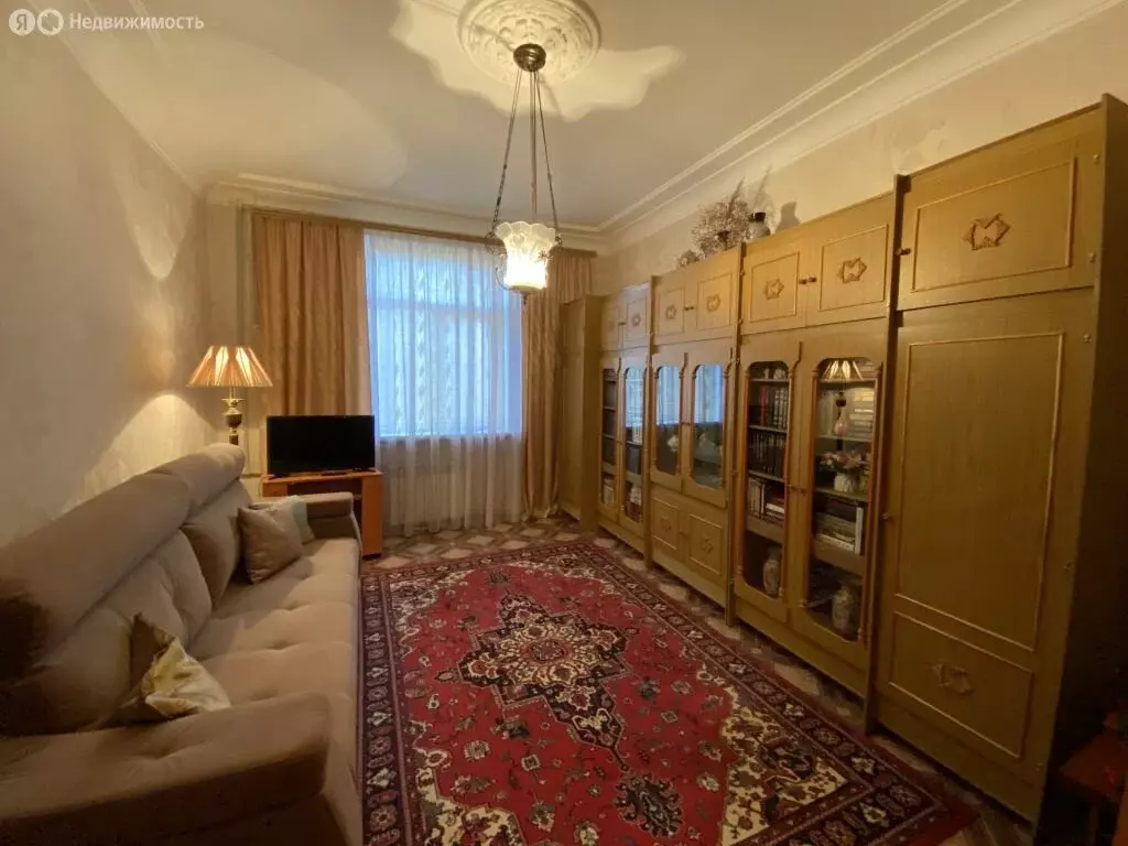 3-комнатная квартира: Саратов, проспект Энтузиастов, 30 (72.4 м) - Фото 0