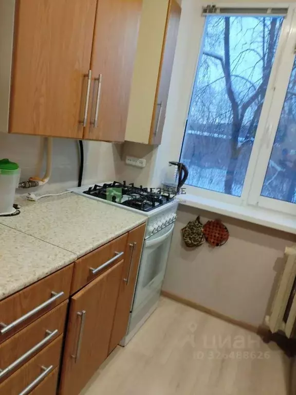 1-к кв. Белгородская область, Шебекино пер. Ломоносова, 4 (30.5 м) - Фото 2