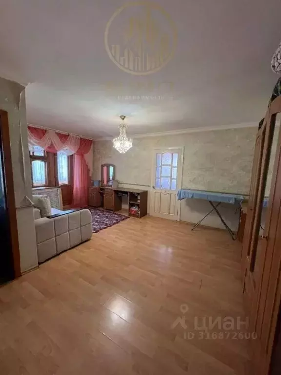 2-к кв. Ставропольский край, Кисловодск Линейная ул., 33 (45.5 м) - Фото 0