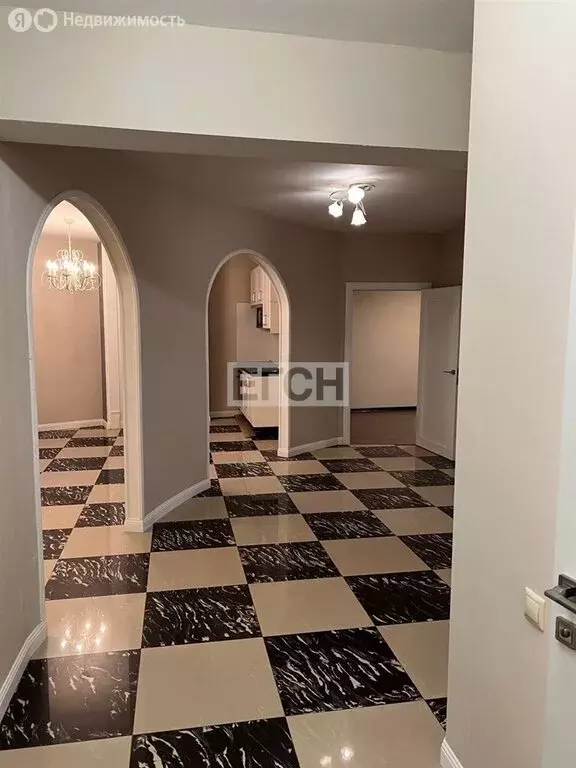 3-комнатная квартира: Дзержинский, улица Ленина, 2А (107.8 м) - Фото 2