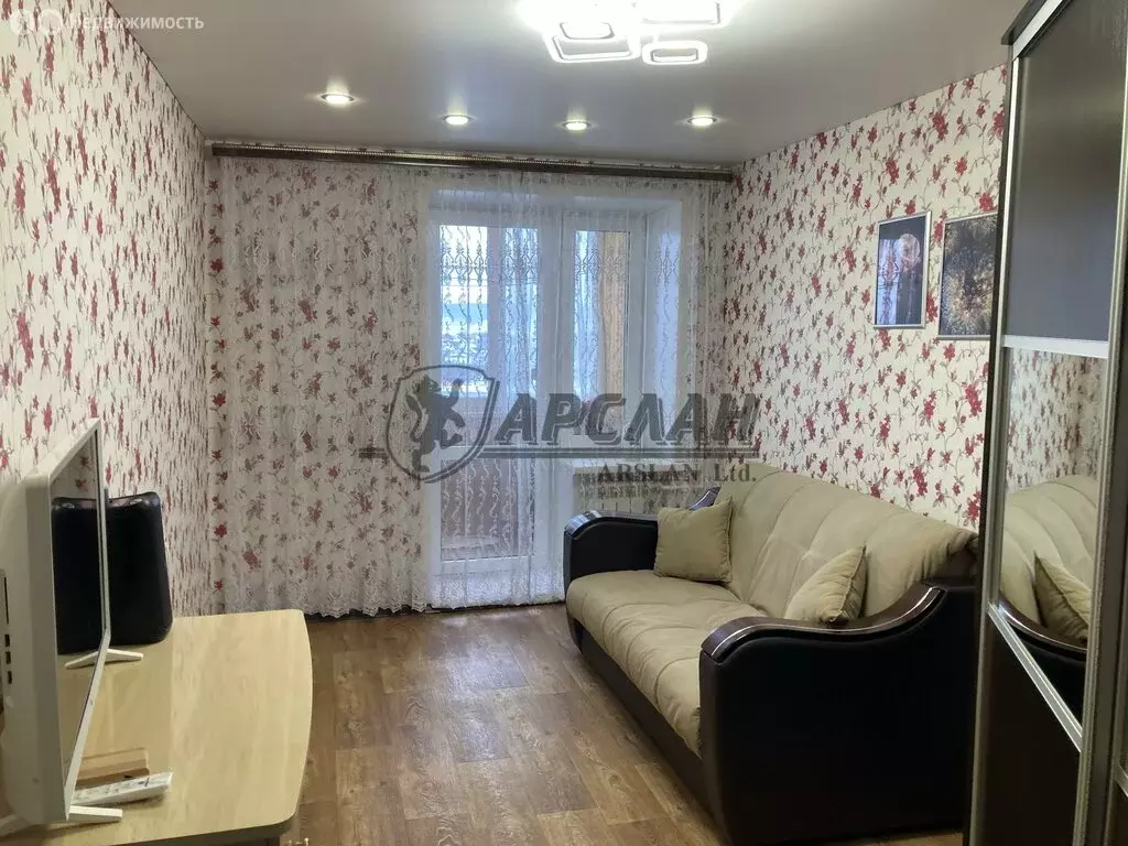 3-комнатная квартира: Казань, улица Ильича, 19/43 (61.8 м) - Фото 1